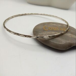 Antiquated silver toned bracelet‎ slider thin slender slim jewelry